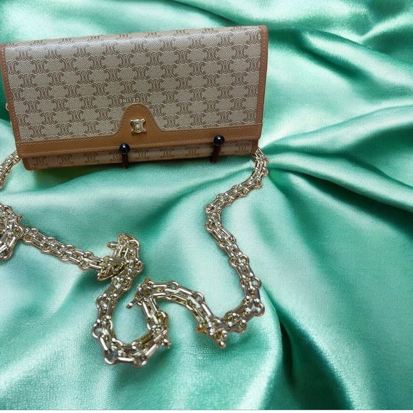 Celine Wallet - Picture 3 of 9